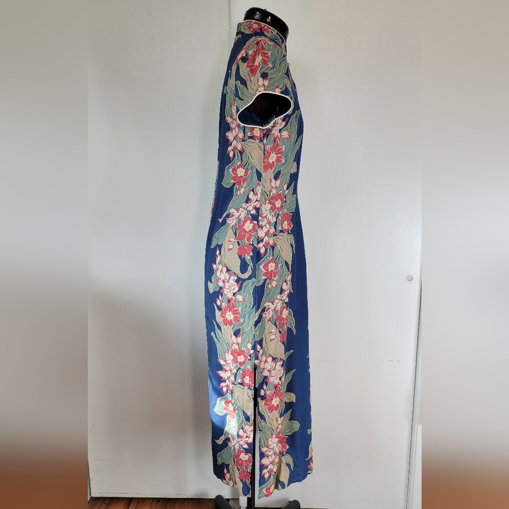 Tiki/Polynesian flower dress - Picture 15 of 17